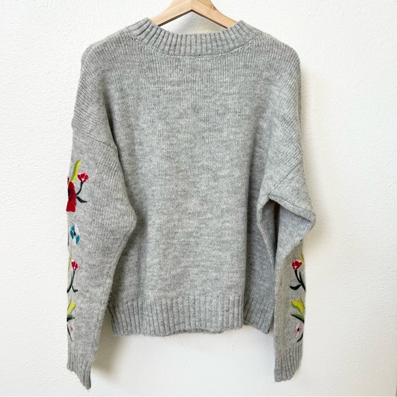 Embroidered Sweatshirt - Picture 3 of 3